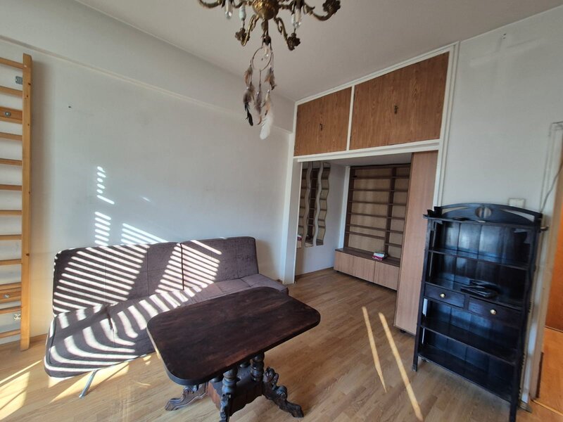 Universitate, Campineanu