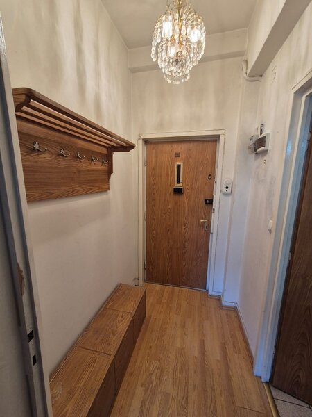 Universitate, Campineanu