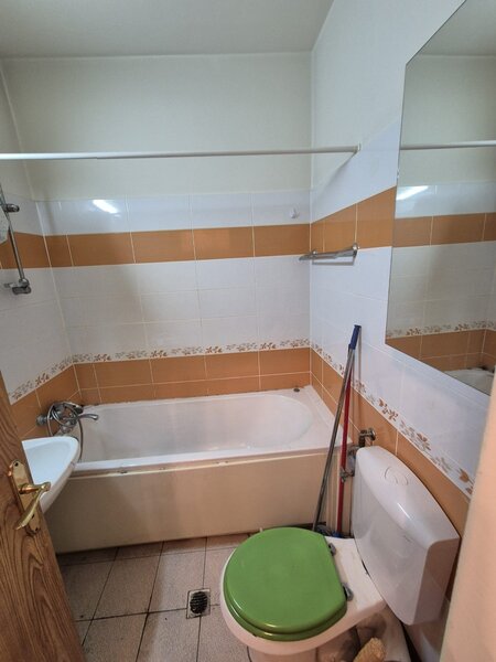 Universitate, Campineanu