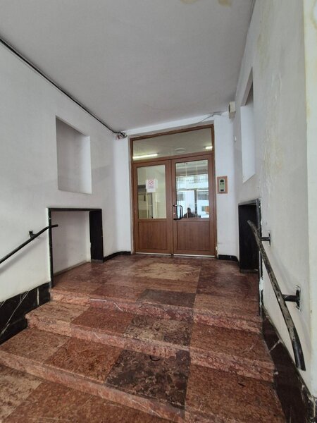 Universitate, Campineanu